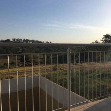 Quarto Casal- Ipe Brotas Exteriér fotografie